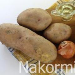 Qızardılmış soğan ilə dadlı və aromatik püresi Soğan ilə əzilmiş kartof